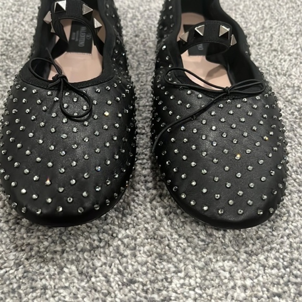 Valentino Garavani Rockstud Crystal Leather Ballerina Flat in Black Size 38 NWOT - Picture 4 of 8